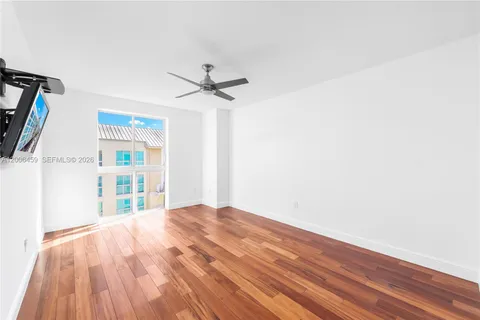 $570,000 | 7270 Southwest 88th Street, Unit B519, Miami, FL 33156