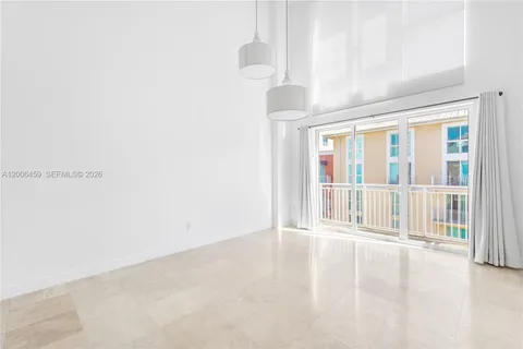 $570,000 | 7270 Southwest 88th Street, Unit B519, Miami, FL 33156