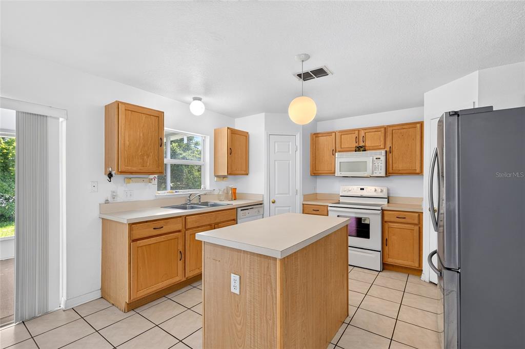 3960 Southwest 110th Lane Ocala, FL 34476 - Photo 15 of 47