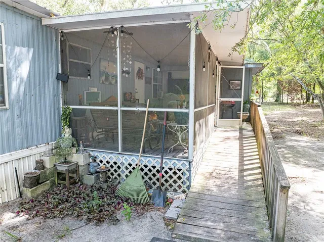 $450,000 | 11160 Northwest 5th Avenue, Branford, FL 32008