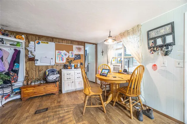 $450,000 | 11160 Northwest 5th Avenue, Branford, FL 32008