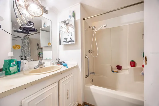 $450,000 | 11160 Northwest 5th Avenue, Branford, FL 32008