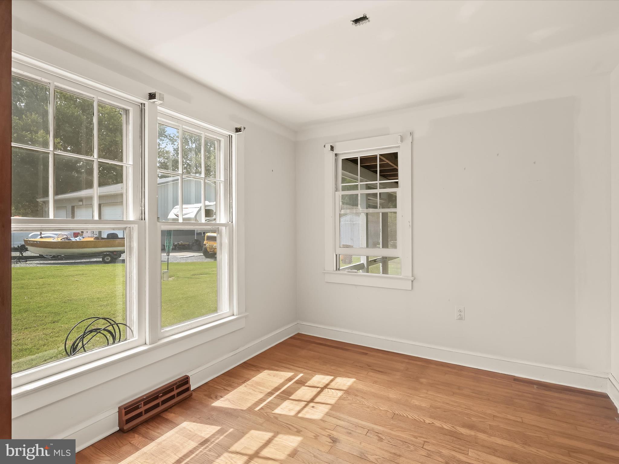 10376 Claiborne Road Claiborne, MD 21624 - Photo 11 of 56 Dining