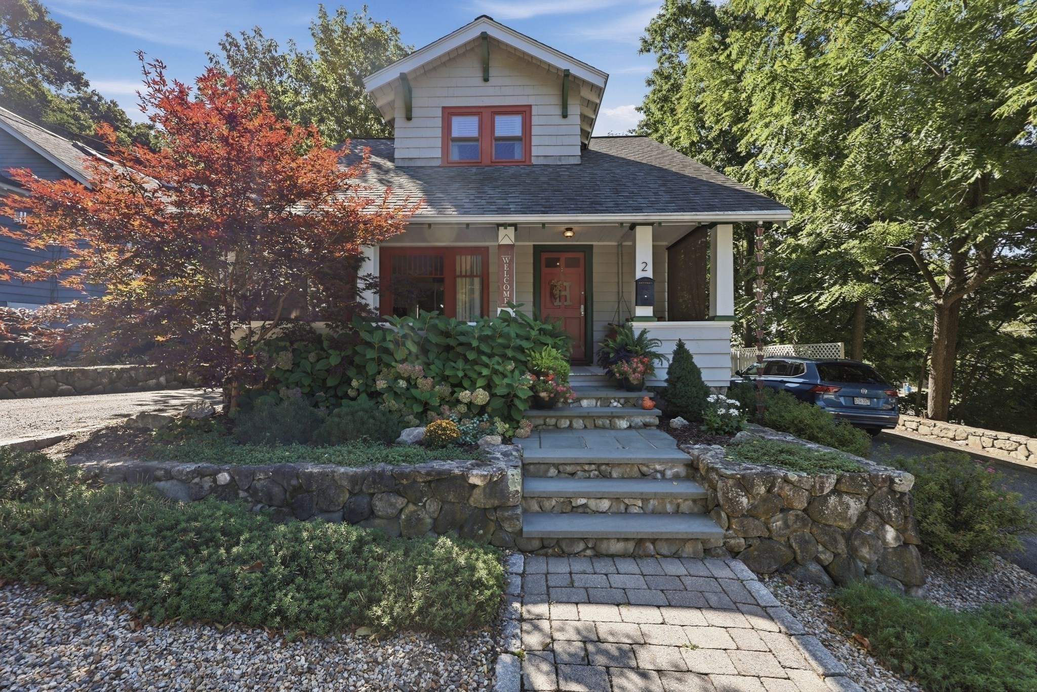 2 Winnipeg Street Worcester, MA 01607 - Photo 4 of 38 Gallery Image 4