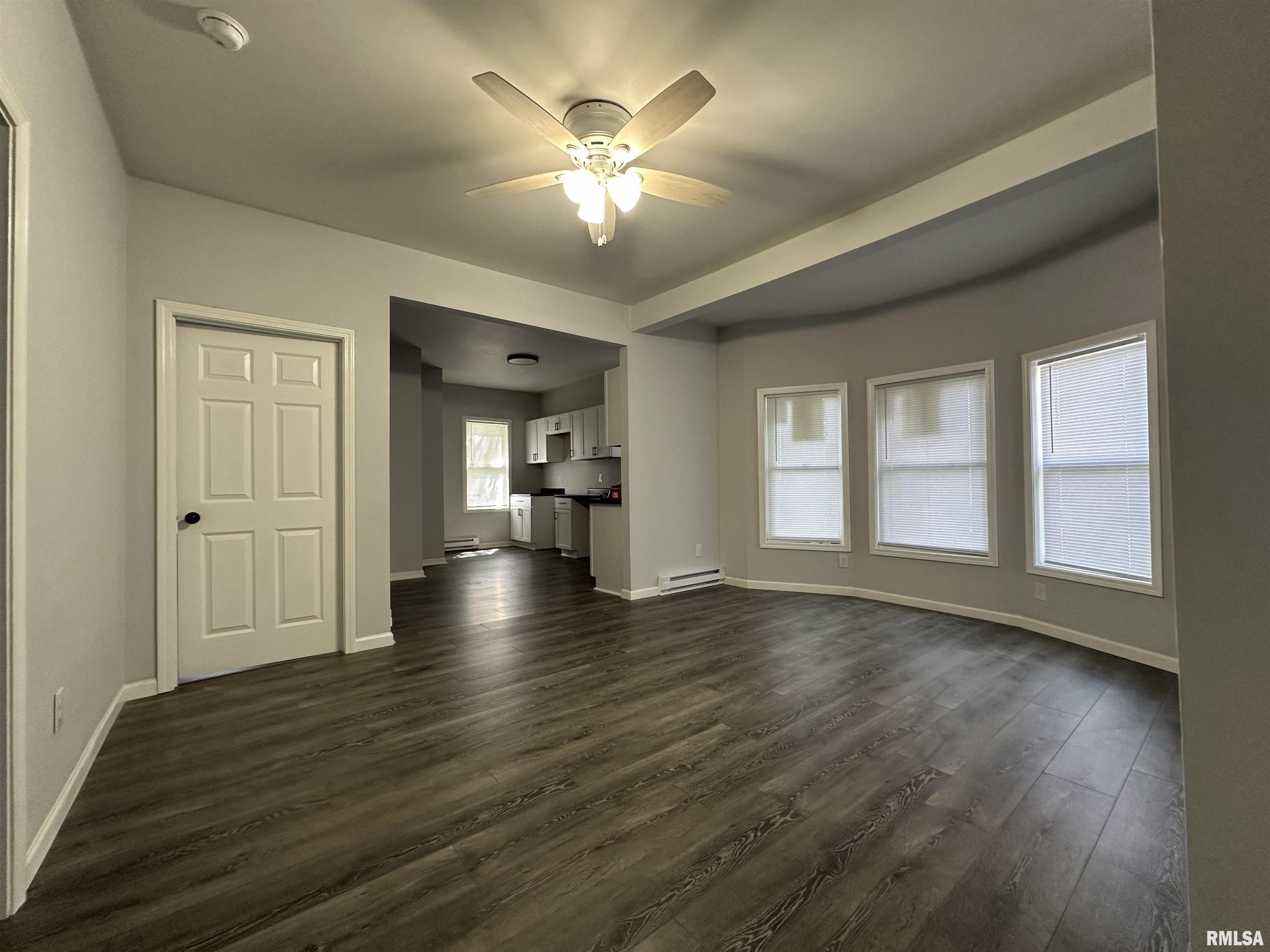 1514 South 8th Street Springfield, IL 62703 - Photo 2 of 10