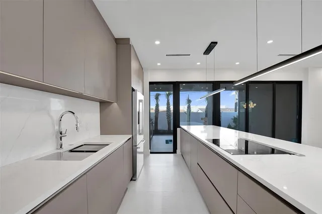 $1,850,000 | 1527 Northeast 15th Avenue, Fort Lauderdale, FL 33304