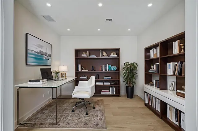 $1,850,000 | 1527 Northeast 15th Avenue, Fort Lauderdale, FL 33304