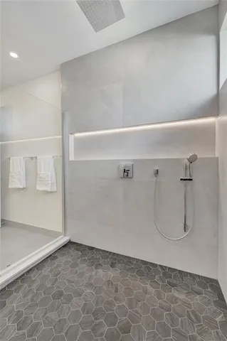 $1,850,000 | 1527 Northeast 15th Avenue, Fort Lauderdale, FL 33304