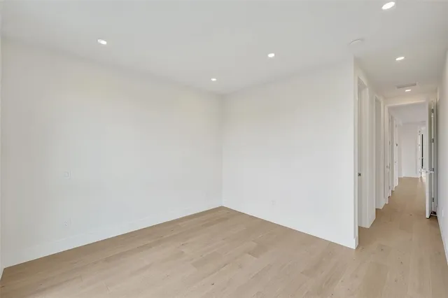 $1,850,000 | 1527 Northeast 15th Avenue, Fort Lauderdale, FL 33304