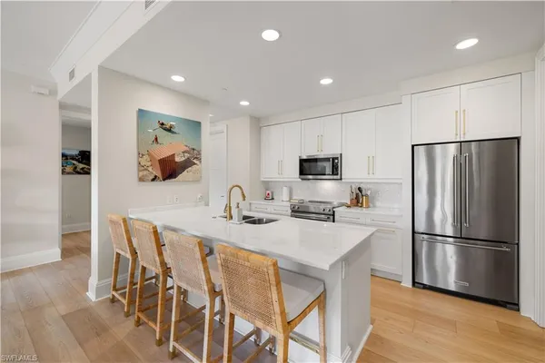 $1,295,000 | 1035 3rd Avenue South, Unit 203, Naples, FL 34102