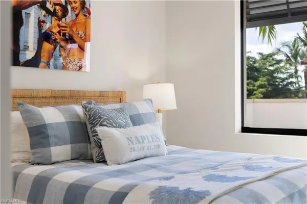 $1,295,000 | 1035 3rd Avenue South, Unit 203, Naples, FL 34102