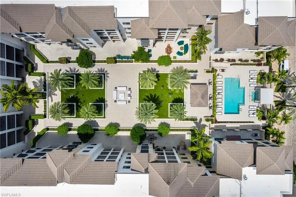 $1,295,000 | 1035 3rd Avenue South, Unit 203, Naples, FL 34102