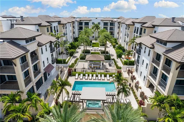 $1,295,000 | 1035 3rd Avenue South, Unit 203, Naples, FL 34102