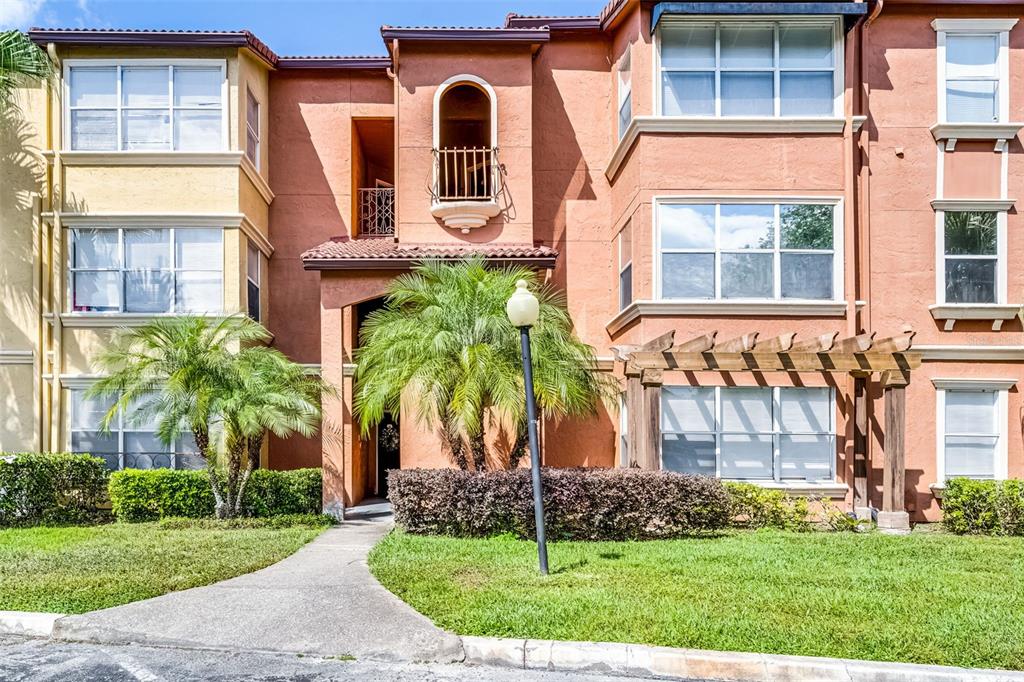 5140 Conroy Road, Unit 28 Orlando, FL 32811 - Photo 1 of 1 Gallery Image 1