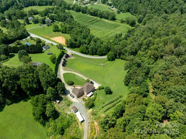 $849,000 | 4594 Grandin Road, Lenoir, NC 28645