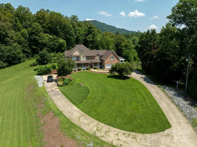 $849,000 | 4594 Grandin Road, Lenoir, NC 28645
