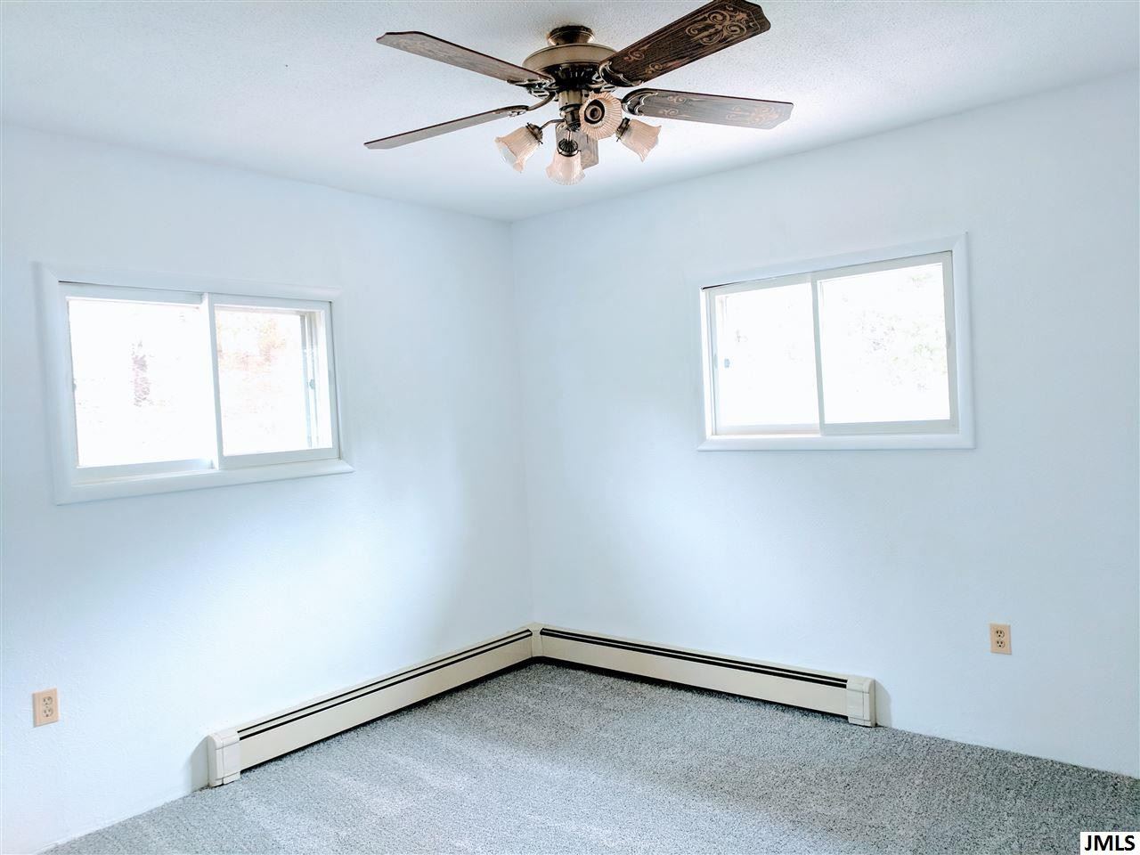 2671 South Tripp Road Osseo, MI 49266 - Photo 9 of 36