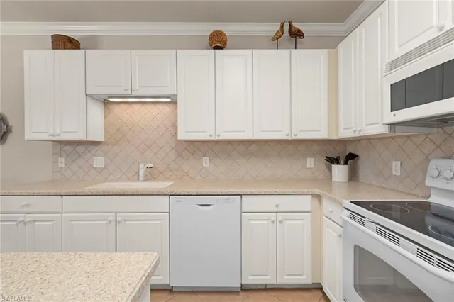 $2,500 | 9601 Spanish Moss Way, Unit 3615, Bonita Springs, FL 34135