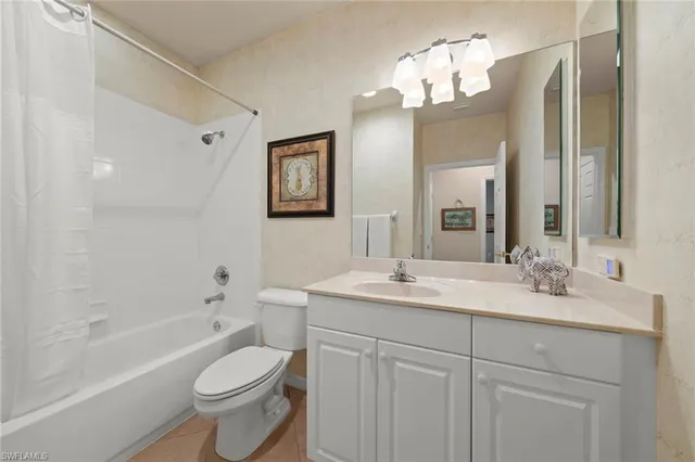 $2,500 | 9601 Spanish Moss Way, Unit 3615, Bonita Springs, FL 34135