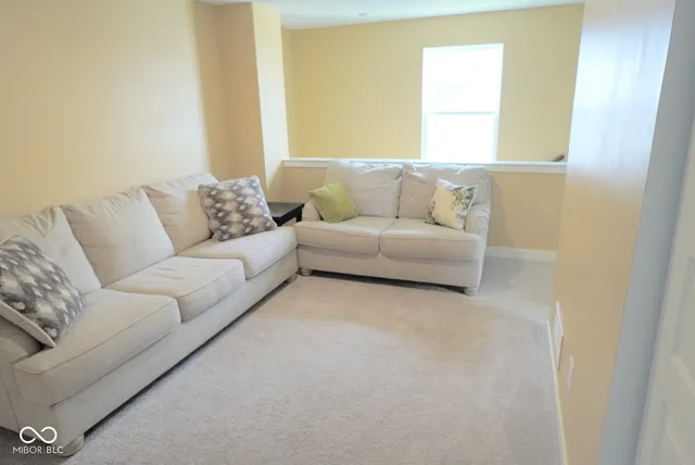 $2,195 | 718 Felix Drive, Danville, IN 46122