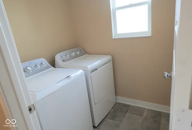 $2,195 | 718 Felix Drive, Danville, IN 46122