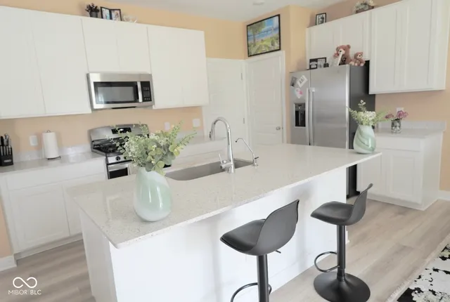 $2,195 | 718 Felix Drive, Danville, IN 46122