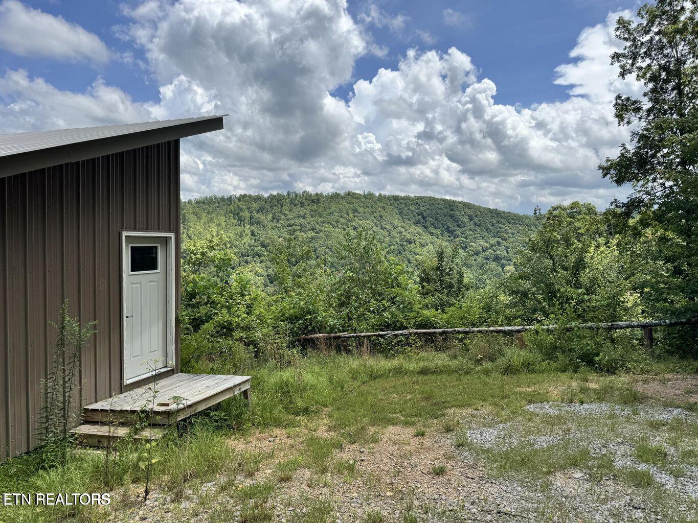 1291 Buck Crawford, TN 38554 - Photo 5 of 27 20250724153118537559000000-o