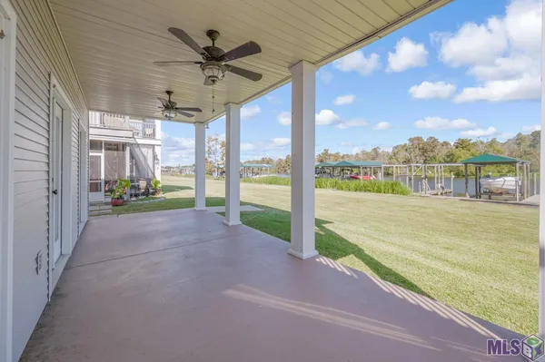 $215,000 | 11182 River Highlands Drive, Unit 10A, St. Amant, LA 70774