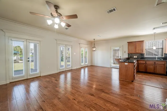 $215,000 | 11182 River Highlands Drive, Unit 10A, St. Amant, LA 70774