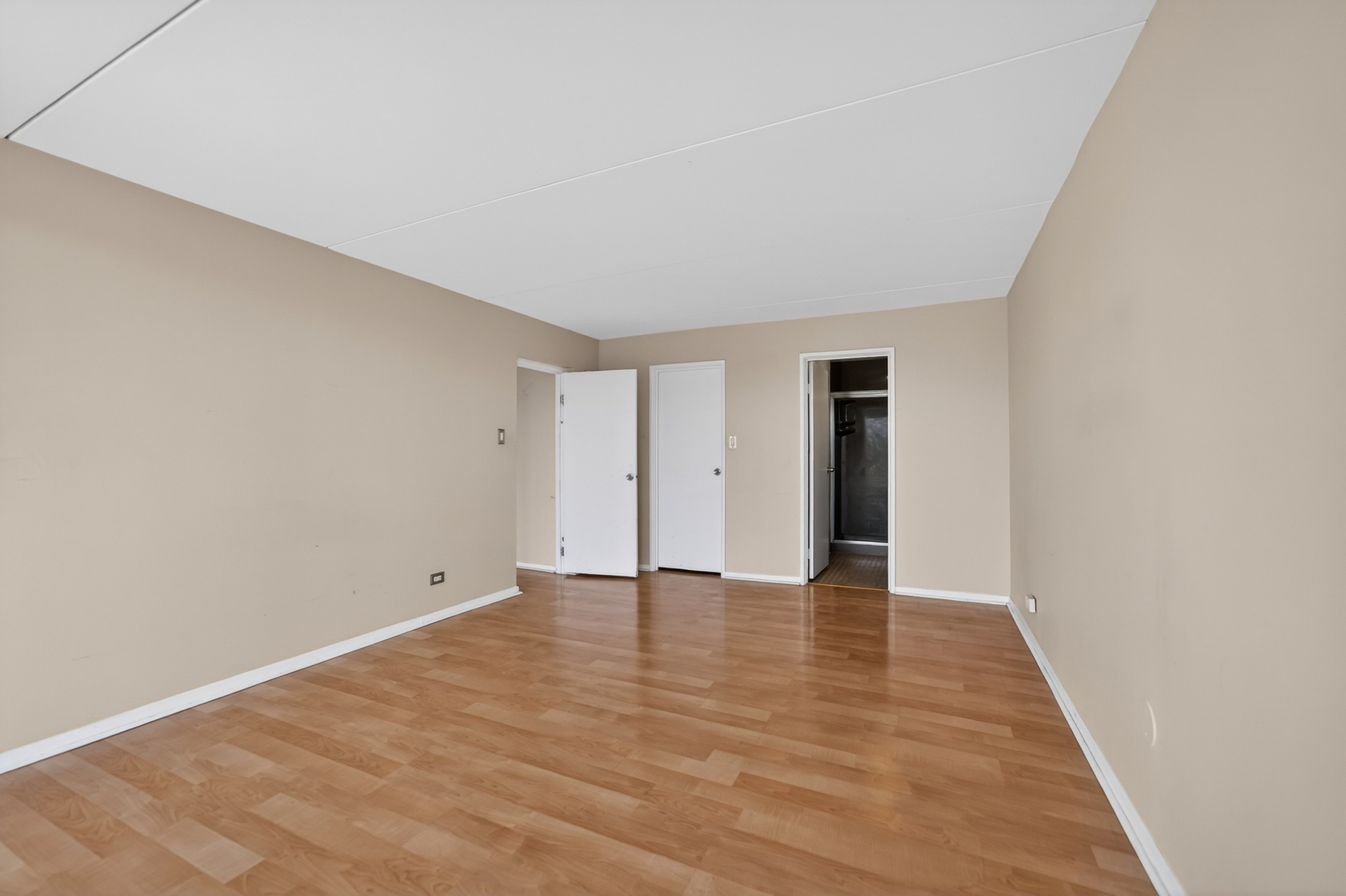 2015 South Finley Road, Unit 209 Lombard, IL 60148 - Photo 12 of 33