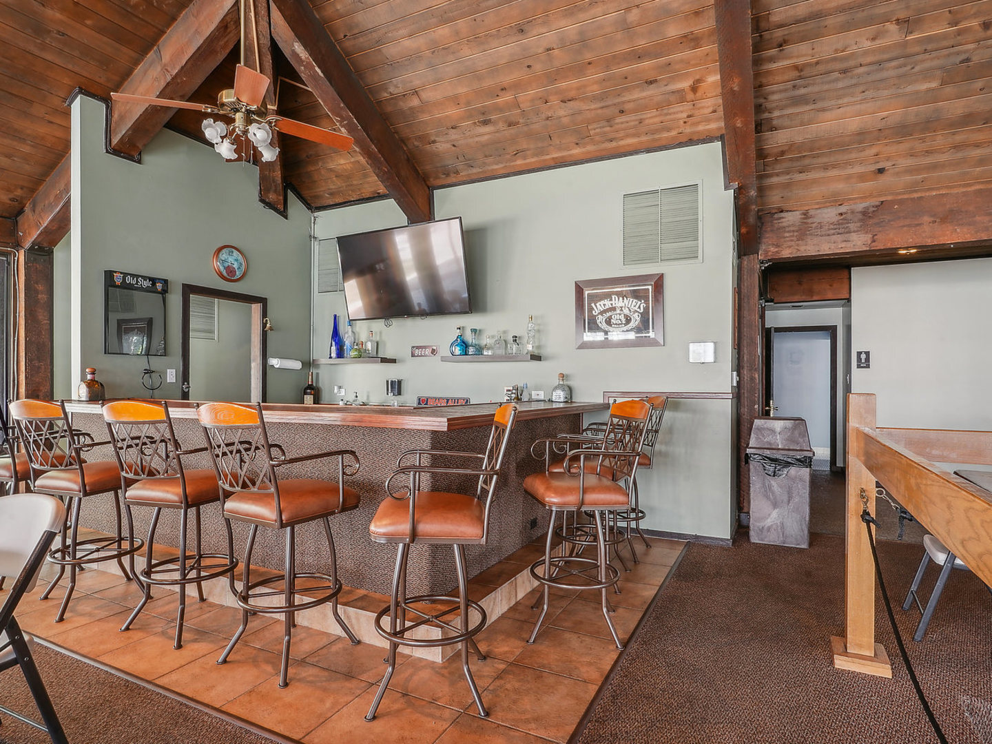 2015 South Finley Road, Unit 209 Lombard, IL 60148 - Photo 19 of 24