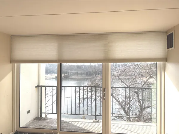 $240,000 | 2015 South Finley Road, Unit 209, Lombard, IL 60148
