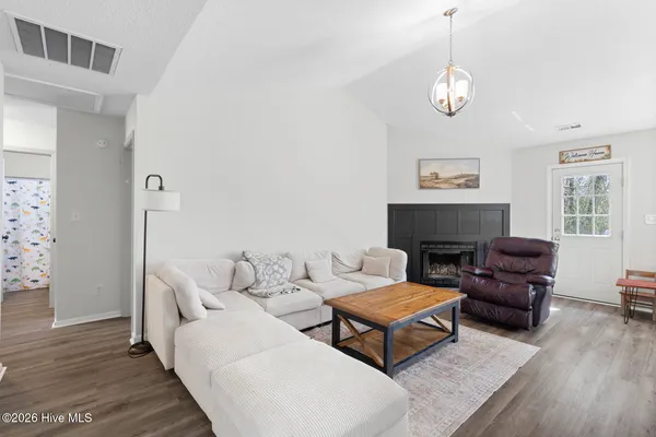 $270,000 | 423 Jasmine Lane, Jacksonville, NC 28546