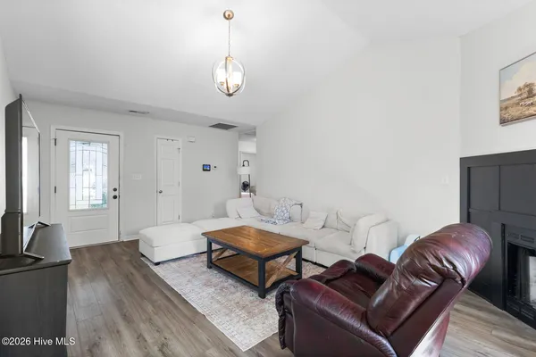 $270,000 | 423 Jasmine Lane, Jacksonville, NC 28546