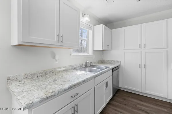 $270,000 | 423 Jasmine Lane, Jacksonville, NC 28546