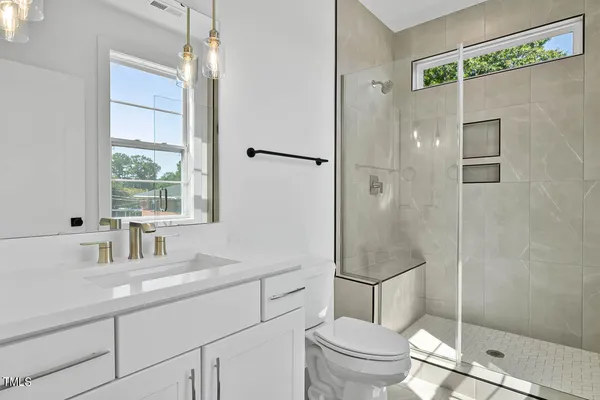 $374,900 | 2337 East Main Street, Durham, NC 27703