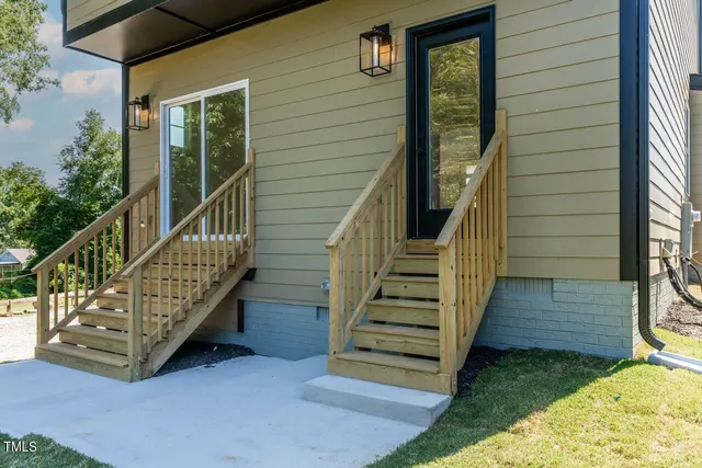 $375,000 | 2337 East Main Street, Durham, NC 27703