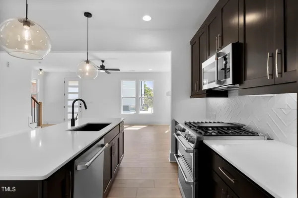 $374,900 | 2337 East Main Street, Durham, NC 27703