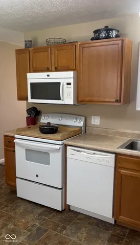 $210,000 | 1044 Rebecca Court, Seymour, IN 47274