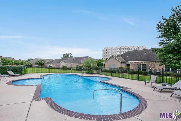 $215,000 | 11510 Southfork Avenue, Unit 37, Baton Rouge, LA 70816