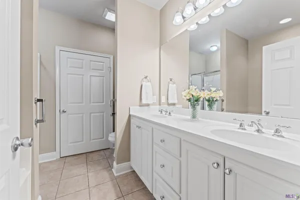 $215,000 | 11510 Southfork Avenue, Unit 37, Baton Rouge, LA 70816