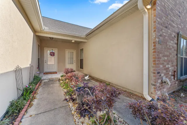 $215,000 | 11510 Southfork Avenue, Unit 37, Baton Rouge, LA 70816