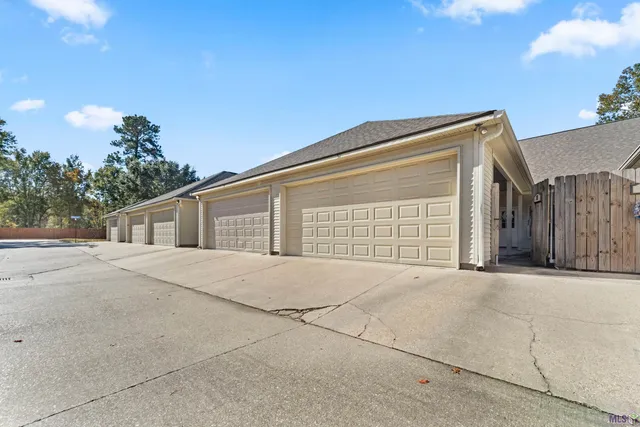 $215,000 | 11510 Southfork Avenue, Unit 37, Baton Rouge, LA 70816