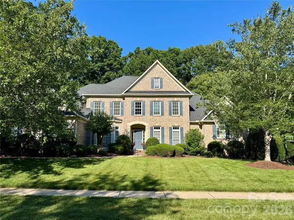 $1,185,000 | 3422 Delamere Drive, Matthews, NC 28104