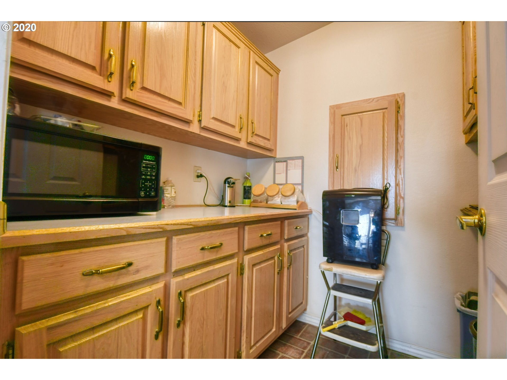 705 Southwest Nye Avenue Pendleton, OR 97801 - Photo 17 of 32 Gallery Image 17
