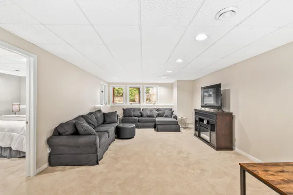 $795,000 | S75W17702 Harbor Circle, Unit C, Muskego, WI 53150