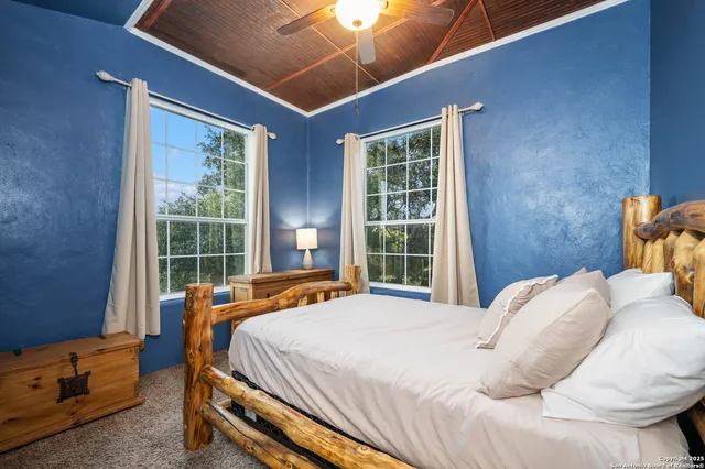 $575,000 | 10655 Rebecca Creek Road, Spring Branch, TX 78070