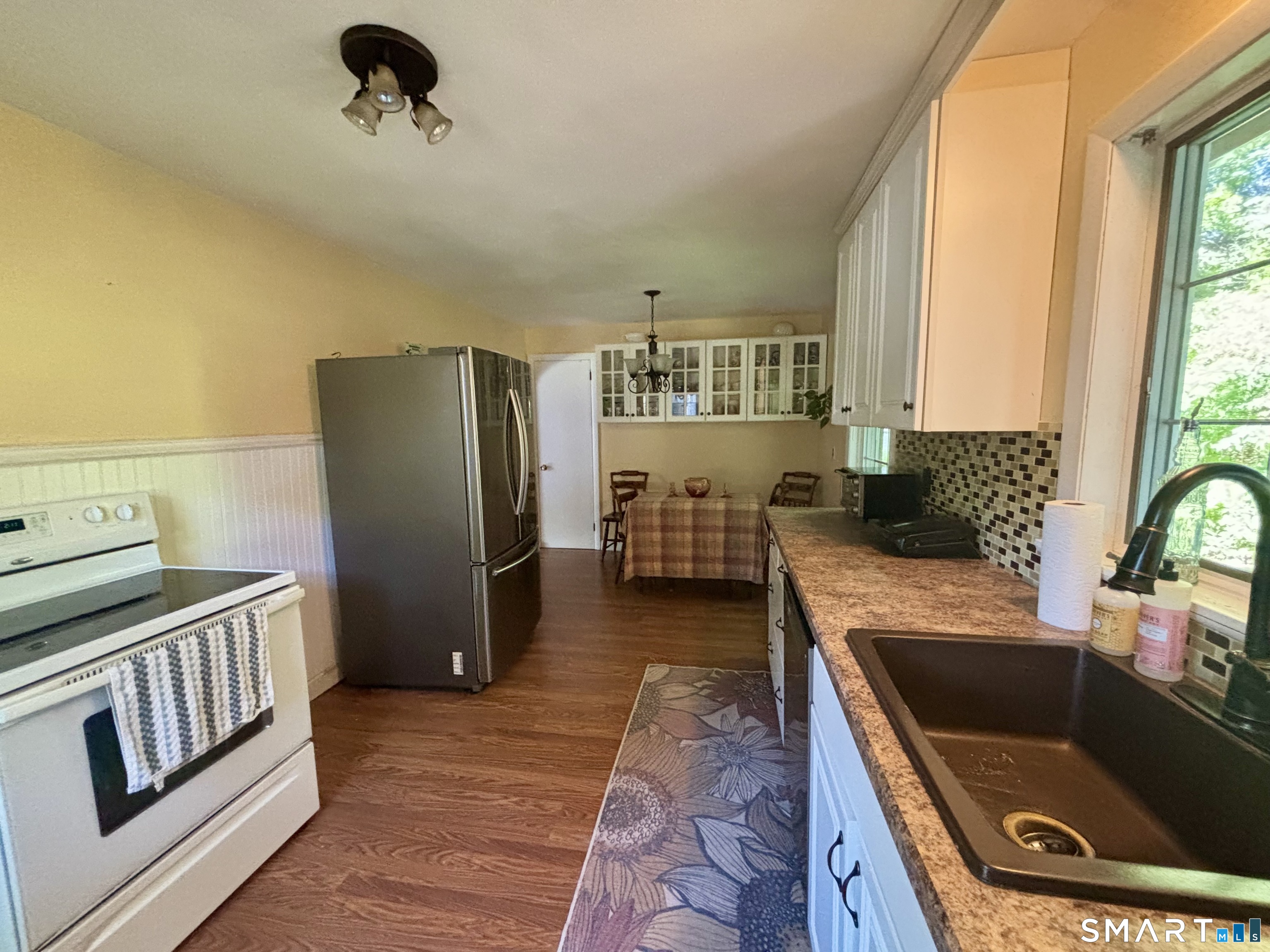 125 Patterson Street Torrington, CT 06790 - Photo 5 of 19