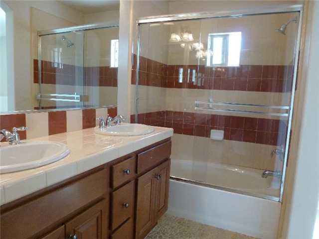 2204 Huntington Point Road, Unit 12 Chula Vista, CA 91914 - Photo 15 of 20