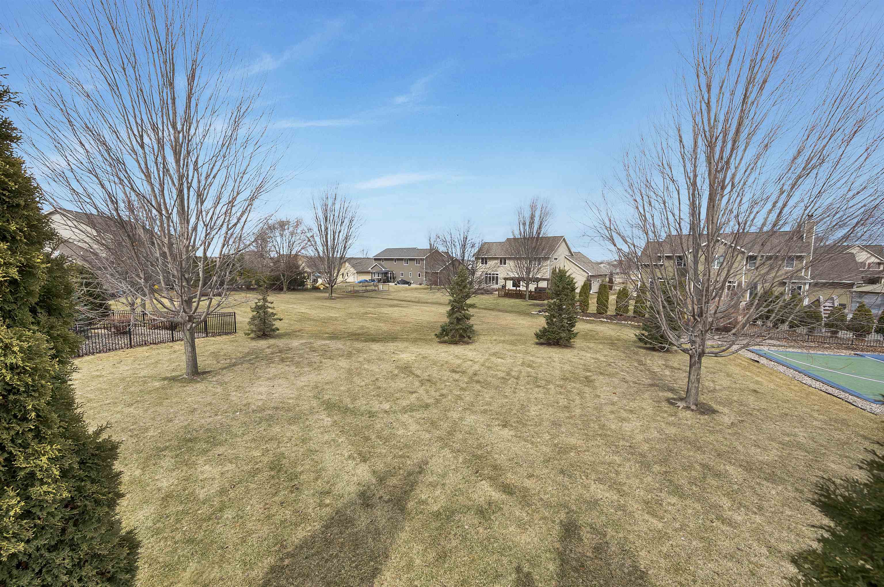 1417 Angels Path De Pere, WI 54115 - Photo 12 of 60